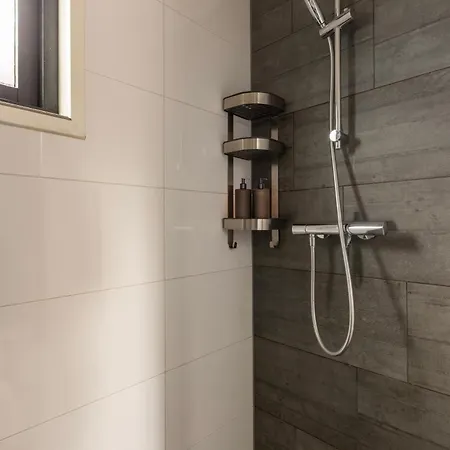 Chalet Loom - Modern In The Woods Putten