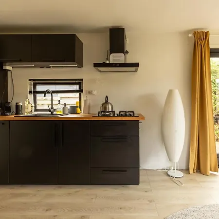 Chalet Loom - Modern In The Woods Putten