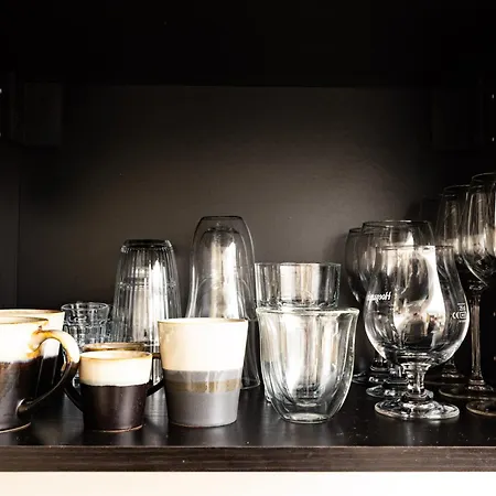 Loom - Modern In The Woods Chalet