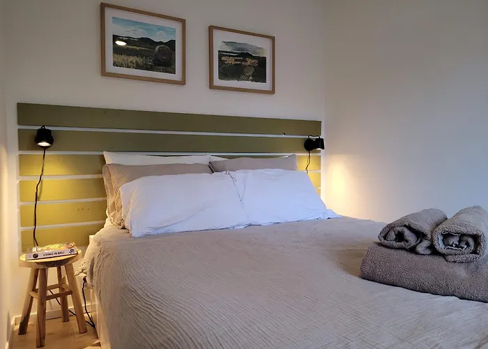 Loom - Modern In The Woods Alpstuga *