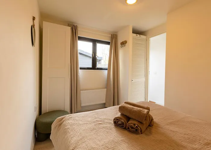 Loom - Modern In The Woods Alpstuga Putten