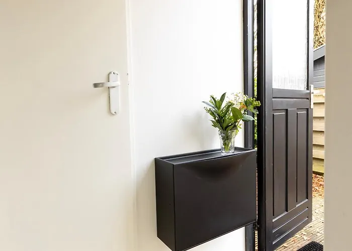 Loom - Modern In The Woods Alpstuga *